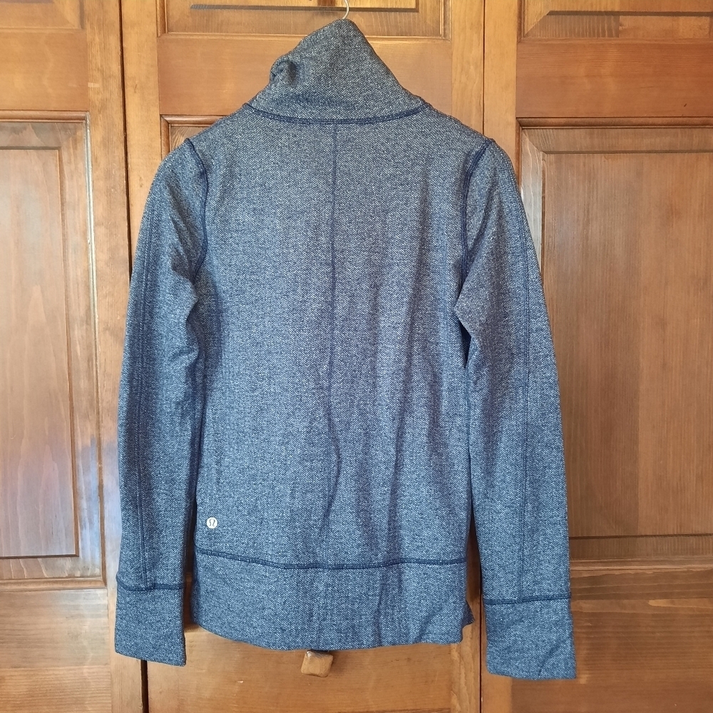 Lululemon Daily Yoga Jacket Herringbone Black Swan Zipper Jacket W4A48S Size 6 - Picture 10 of 15